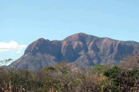 Cerro Eramón, Cabañas